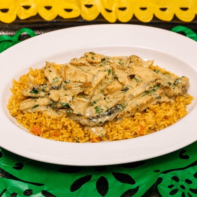 Cremoso Plate.